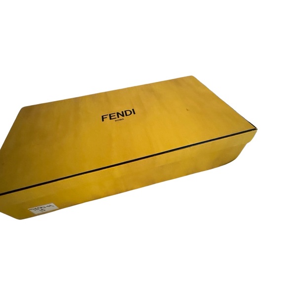 Fendi Boot - Picture 5 of 5